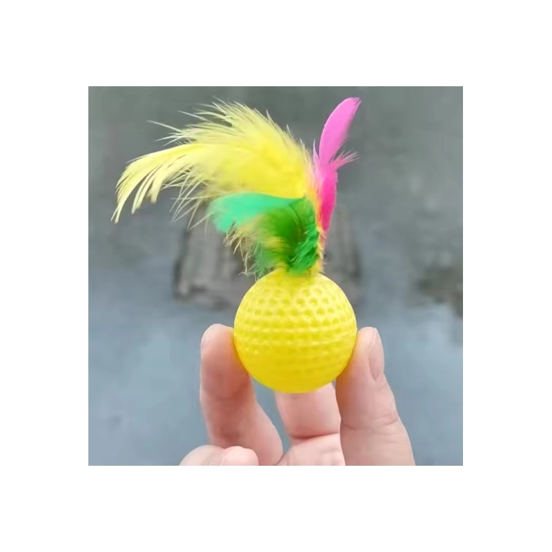 ІГРАШКА ДЛЯ КОТИКІВ «М`ЯЧИК З ПІР`ЯМ»  - фото 3